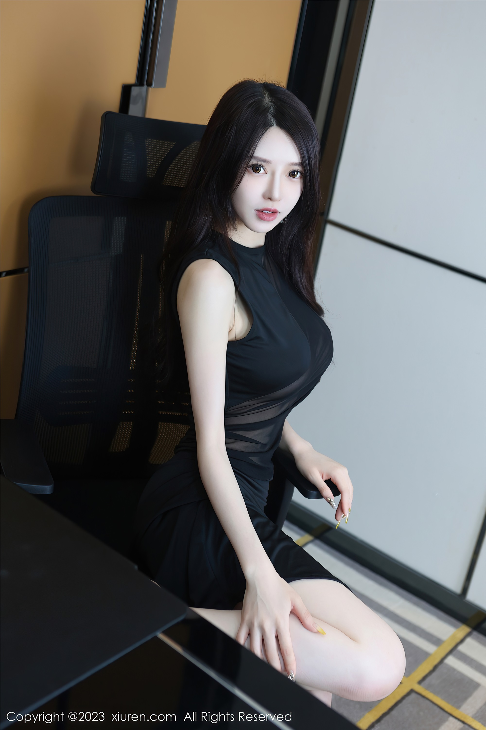 XiuRen秀人网  2023.06.19 NO.6937 玉兔miki